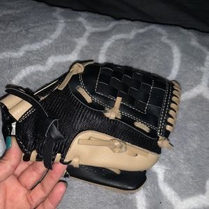 reebok baseball gloves